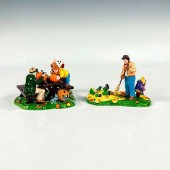 2PC DEPARTMENT 56 FIGURINES, P