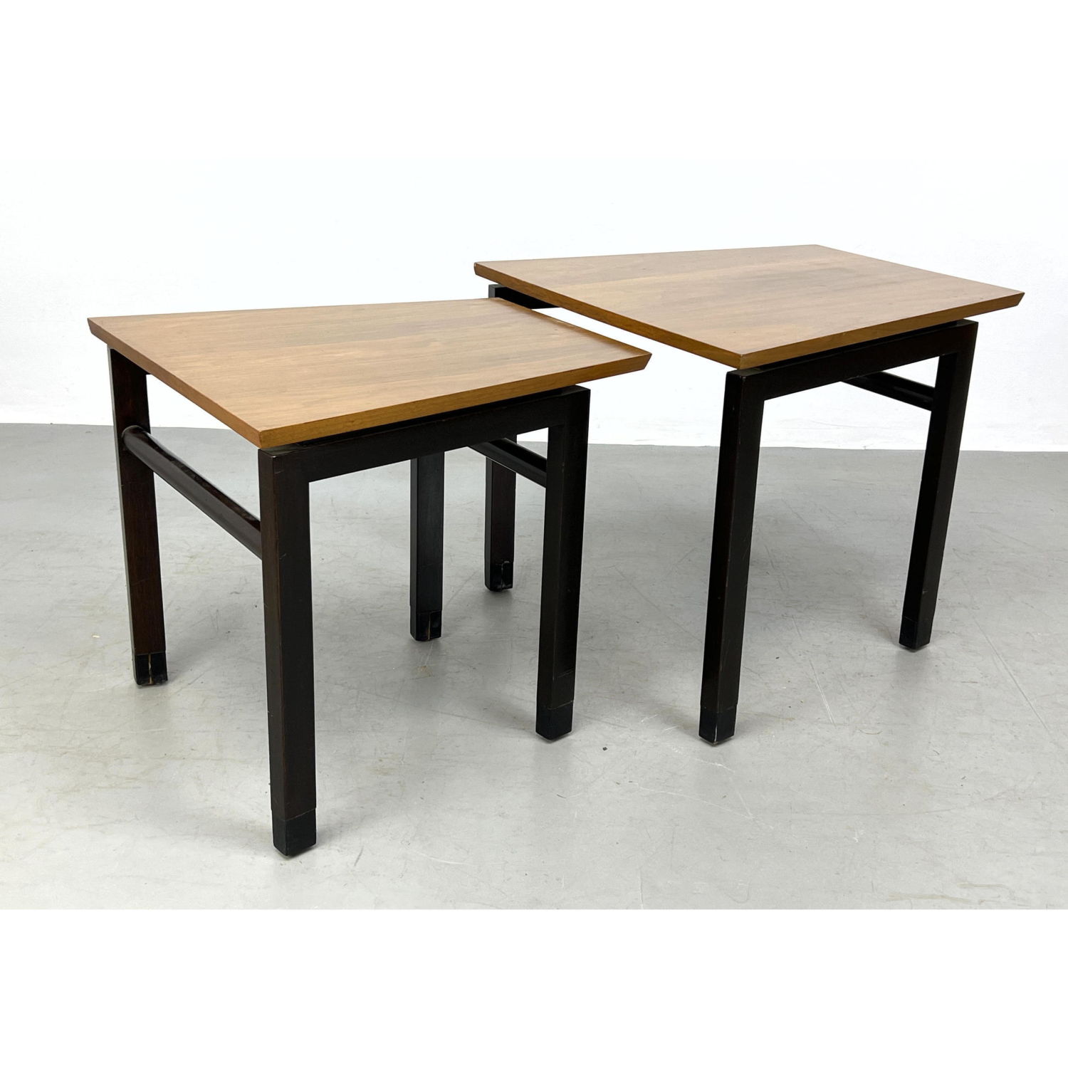 2pc DUNBAR American Modern Walnut