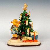 2PC GOEBEL HUMMEL FIGURINE + B