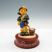 2PC GOEBEL HUMMEL PORCELAIN FI