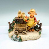2PC GOEBEL HUMMEL PORCELAIN FI