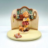 2PC GOEBEL HUMMEL PORCELAIN FI