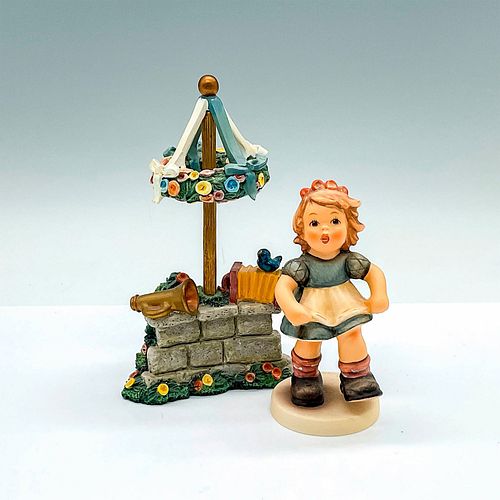 2PC GOEBEL HUMMEL PORCELAIN