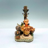 2PC GOEBEL HUMMEL PORCELAIN FI