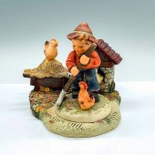 2PC GOEBEL HUMMEL PORCELAIN FI