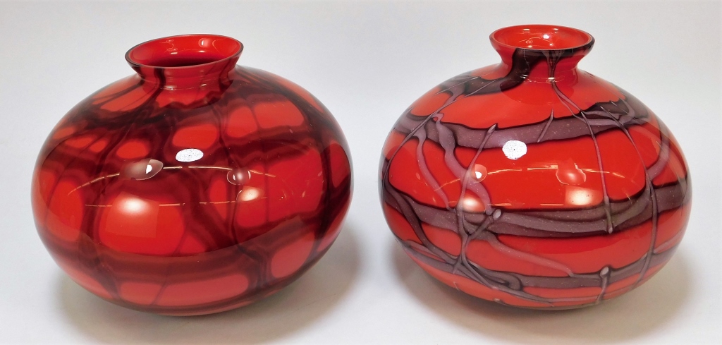 2PC KRALIK RED NET BOHEMIAN ART