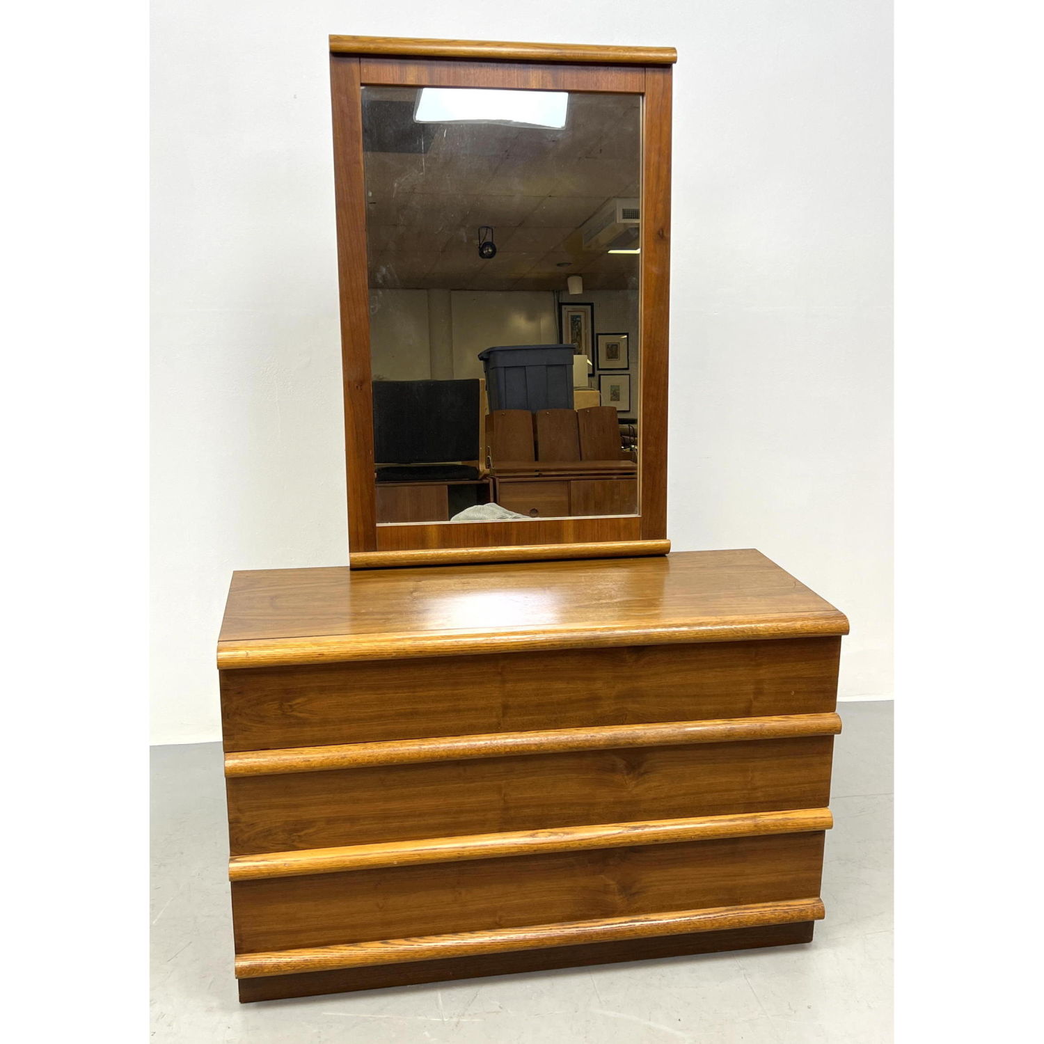 2pc LANE American Modern Walnut