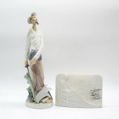 2PC LLADRO PORCELAIN FIGURINE,
