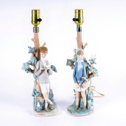 2PC LLADRO PORCELAIN TABLE LAMPS,