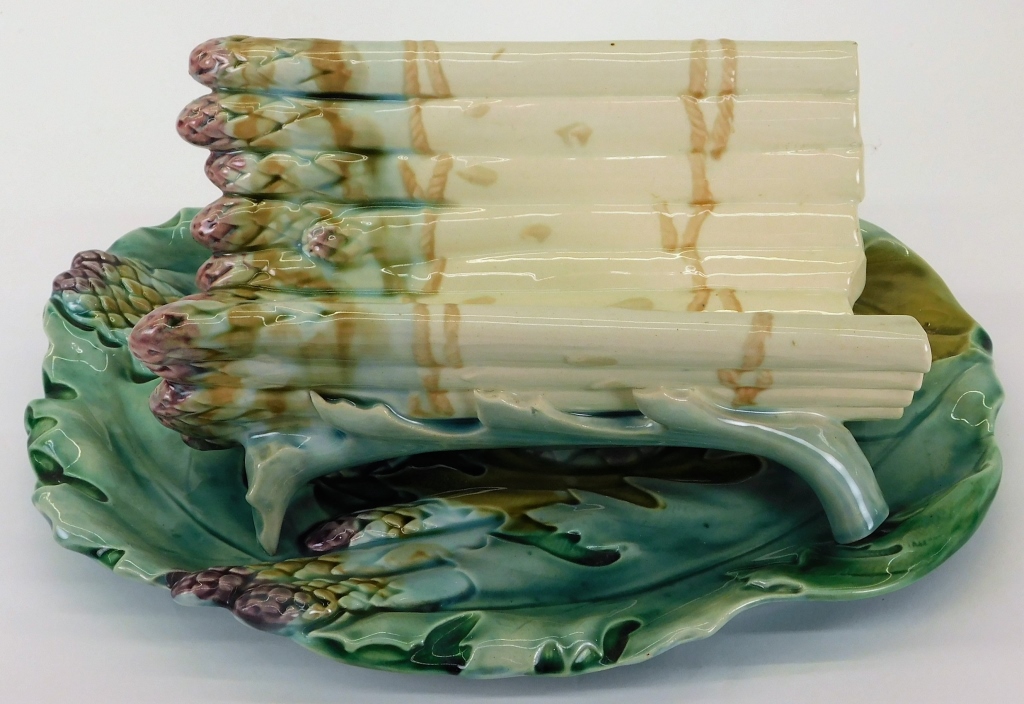 2PC LUNEVILLE MAJOLICA ASPARAGUS