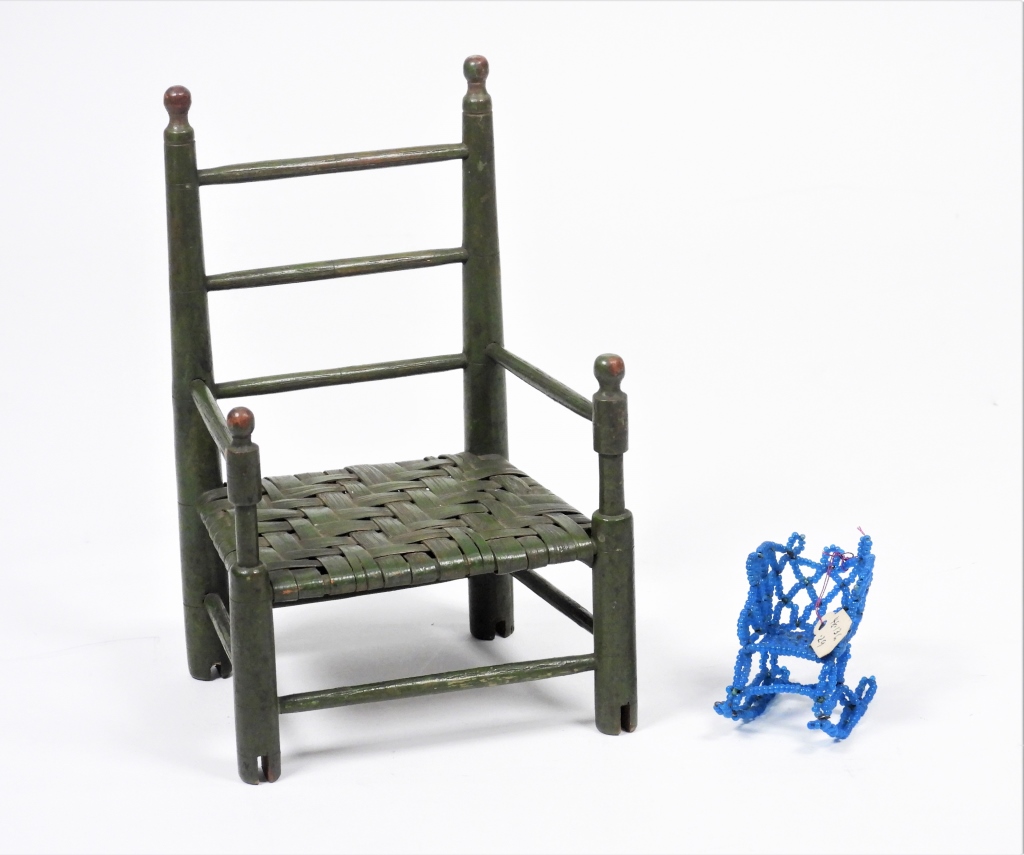 2PC MINIATURE LADDERBACK & GLASS