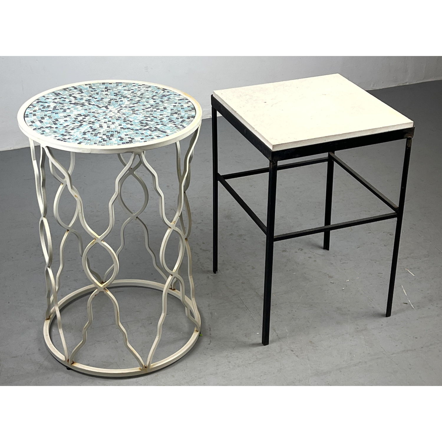 2pc Modern Side Tables. Round Table