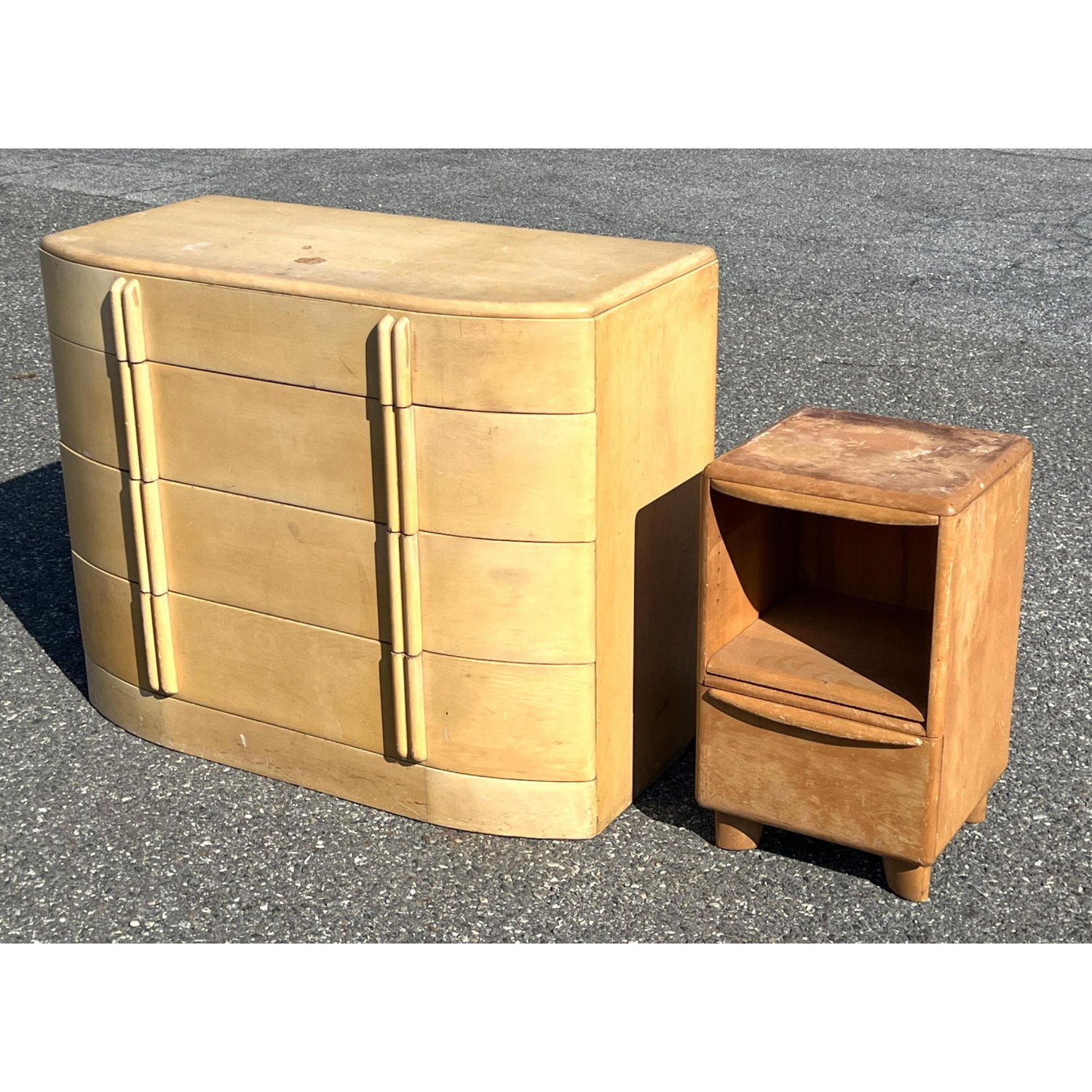 2pc Modernist Bedroom Furniture.