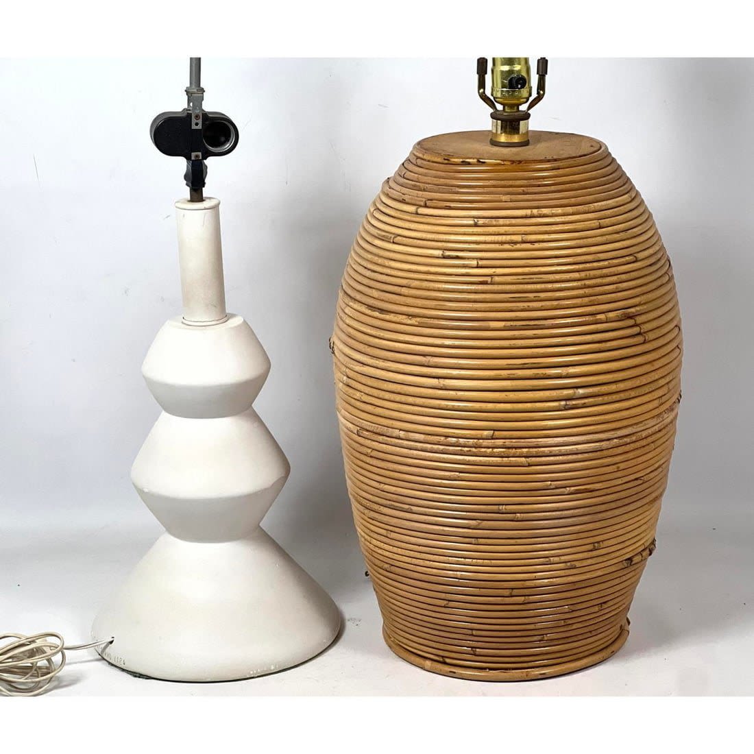 2pc Modernist Table Lamps. 1).