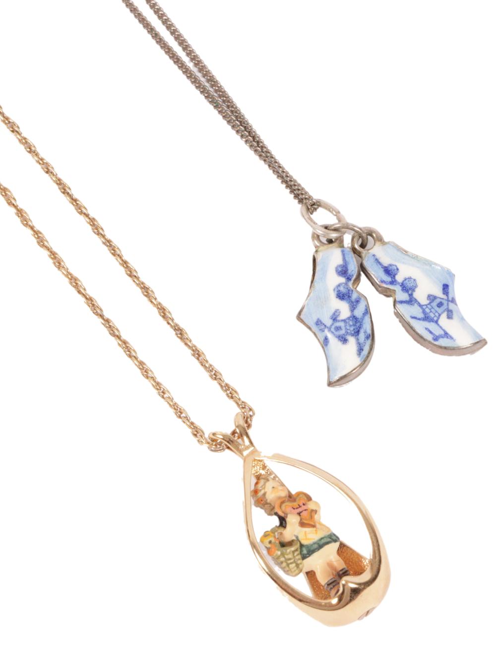 2PC PENDANT NECKLACE GROUP: