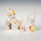 2PC PRECIOUS MOMENTS PORCELAIN