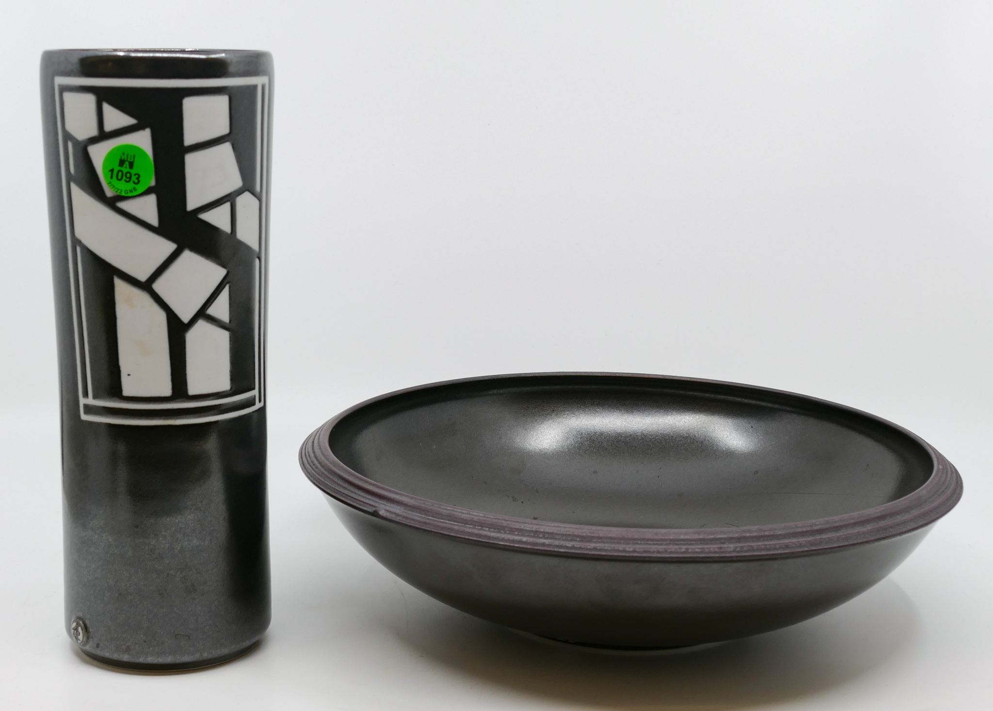 2pc Reid Ozaki Black Pottery Vase