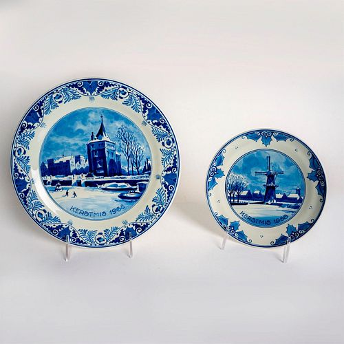 2PC ROYAL DELFT DECORATIVE WALL