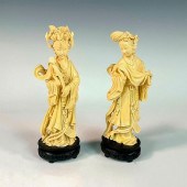 2PC VINTAGE CHINESE RESIN GUAN