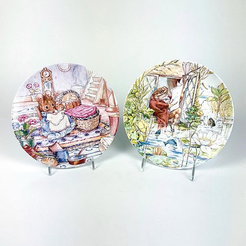 2PC WEDGWOOD BEATRIX POTTER WALL