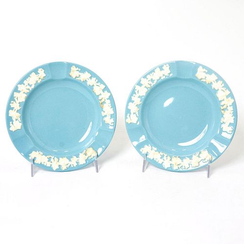 2PC WEDGWOOD PLATE PAIRBlue