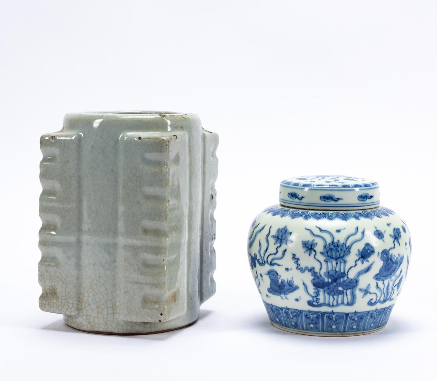 2PCS CHINESE, GE WARE VASE & BLUE &
