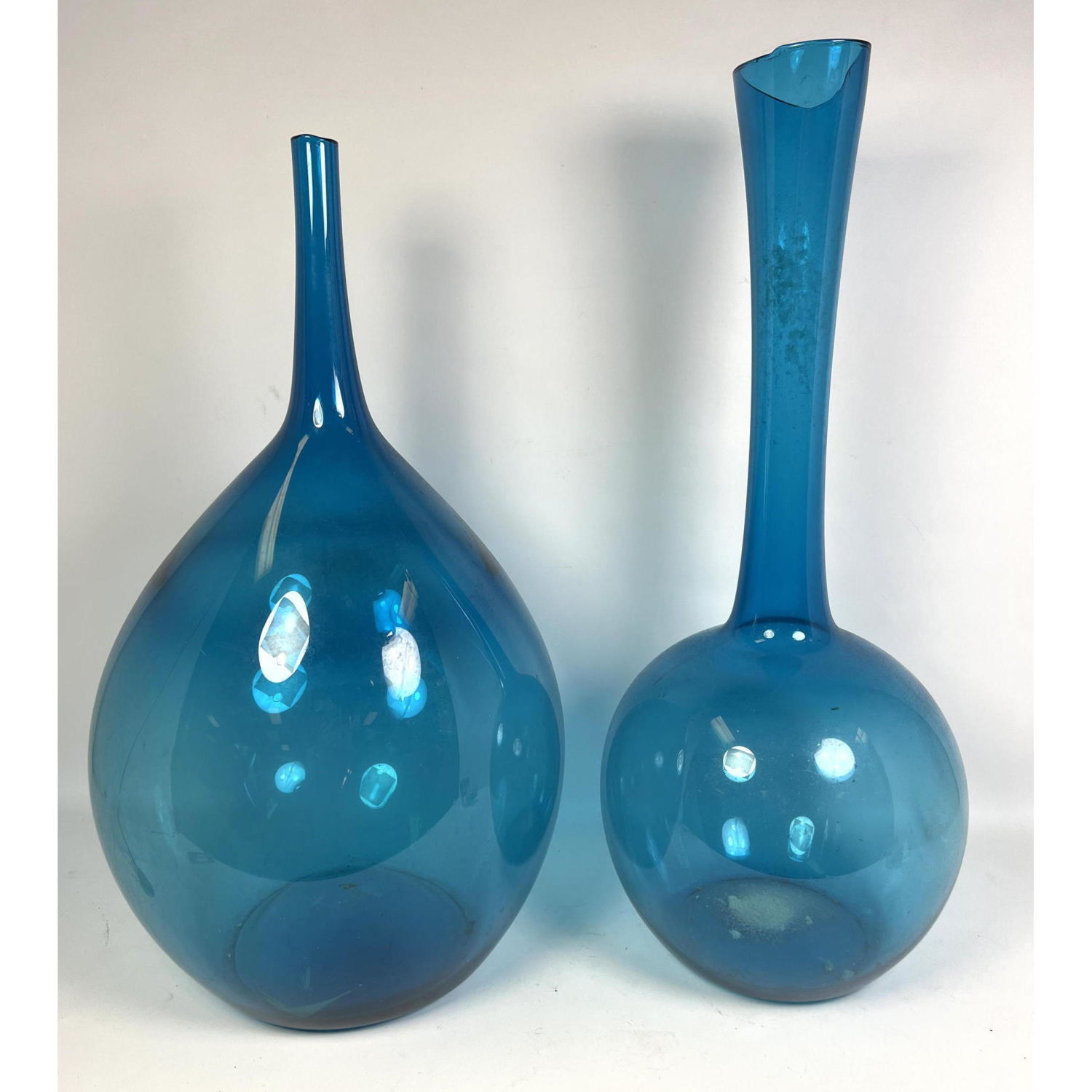 2pcs Large Blenko Style Blown Glass