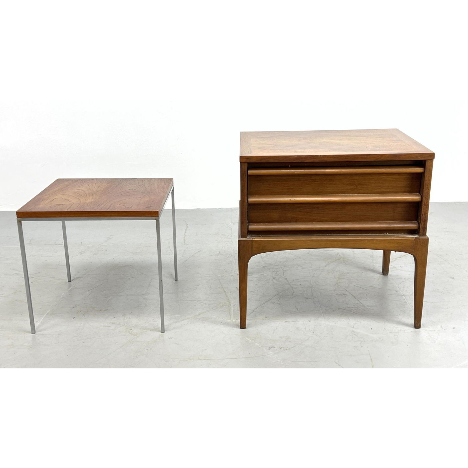 2pcs MID CENTURY MODERN. Lane End