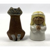 2pcs Pottery Figures. Lisa Lar