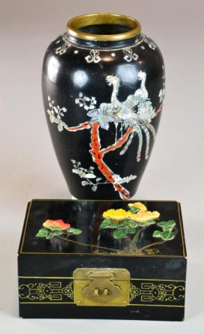 (2)PIECES CHINESE INLAID LACQUER