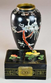 (2)PIECES CHINESE INLAID LACQU