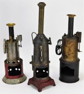 3 ANTIQUE WEEDEN STYLE VERTICA