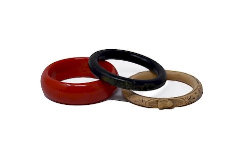 3 BAKELITE BRACELETS CHERRY RED,