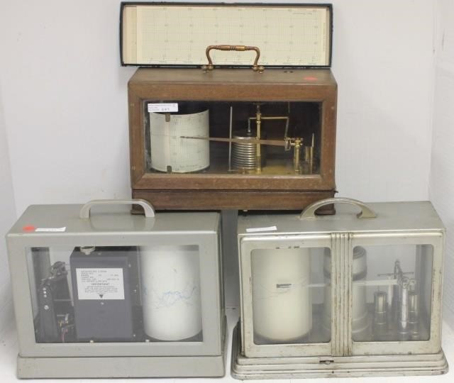 3 BAROGRAPHS TO INCLUDE AN EARLY