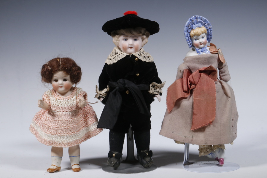 (3) BISQUE HEAD DOLLS Lot of (3)