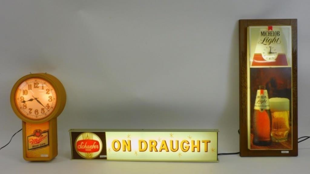 3 BREWERIANA ADVERTISING ITEMS TO