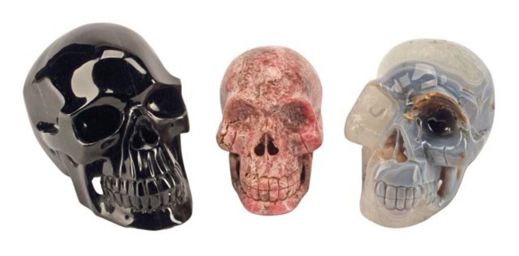 (3) CARVED SEMIPRECIOUS STONE