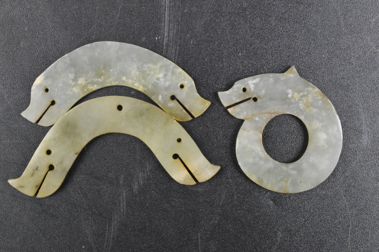 3 CHINESE ARCHAISTIC JADE CARVED