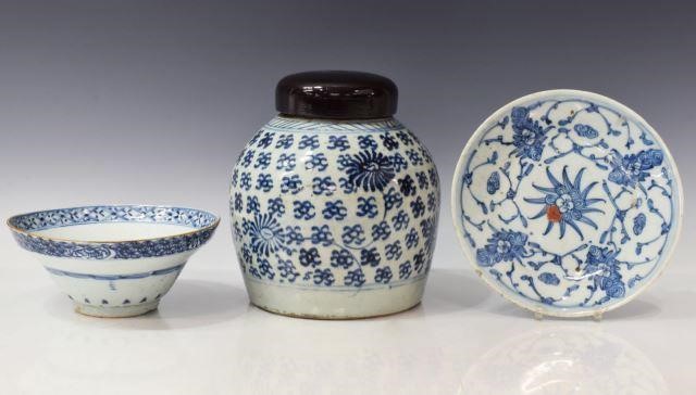 (3) CHINESE BLUE & WHITE