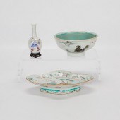 3 CHINESE PORCELAIN FAMILLE RO