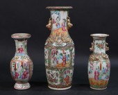 3 CHINESE ROSE MEDALLION PORCE