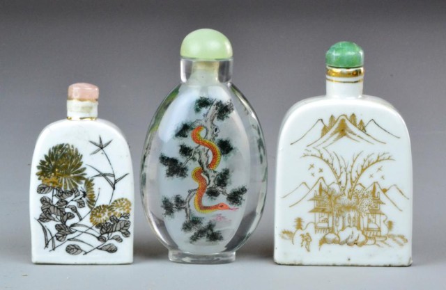 (3) Chinese Snuff Bottles - Glass