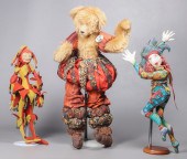 (3) Clown figurines, c/o Kenja