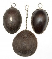 3 COCONUT SHELL CARVINGS3 Coco