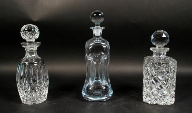 3 CRYSTAL DECANTERS3 crystal