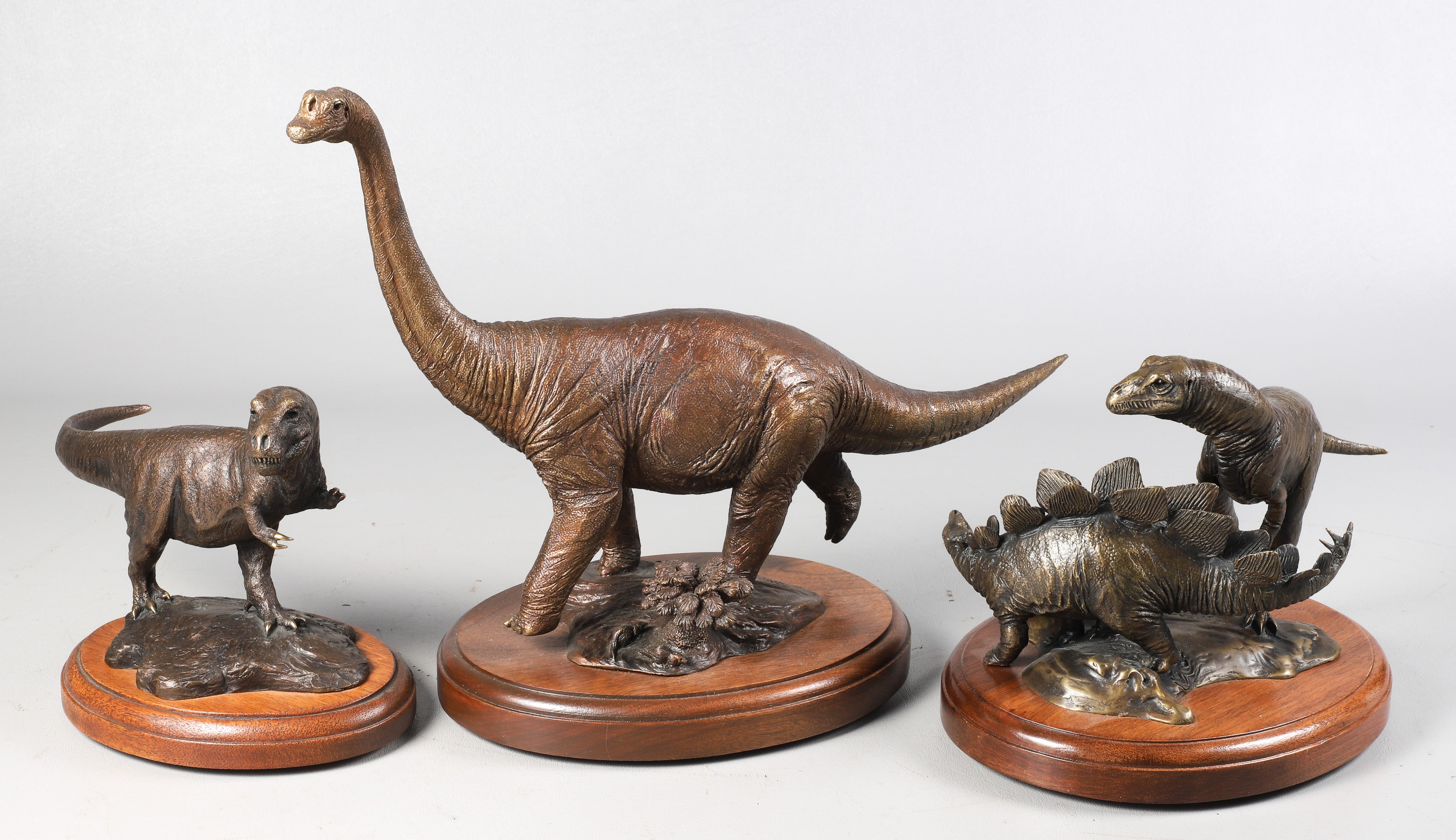 (3) D Tischler bronze dinosaur