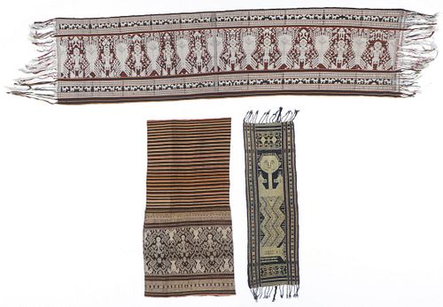 3 EAST SUMBA TEXTILES3 East Sumba