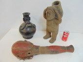 3 ETHNOGRAPHIC VESSELS, FIGURA