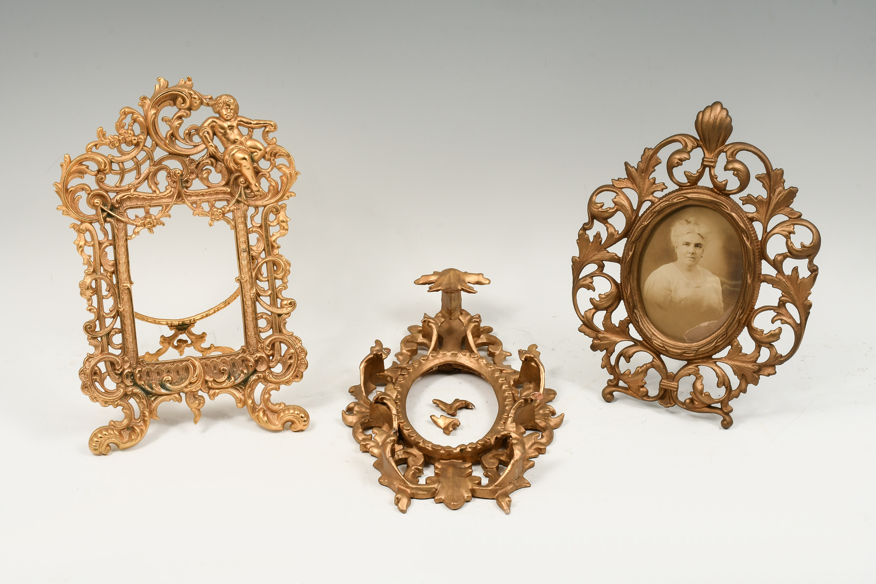 3 GILT PICTURE FRAMES: