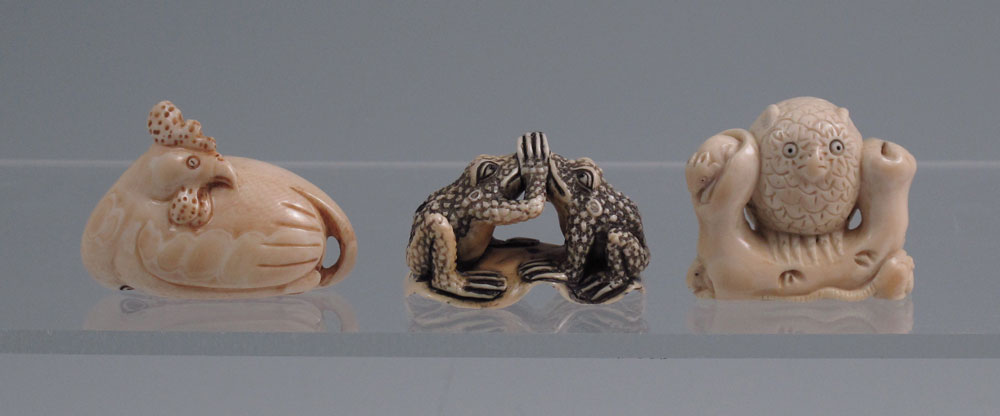 3 JAPANESE ANIMAL CARVED IVORY